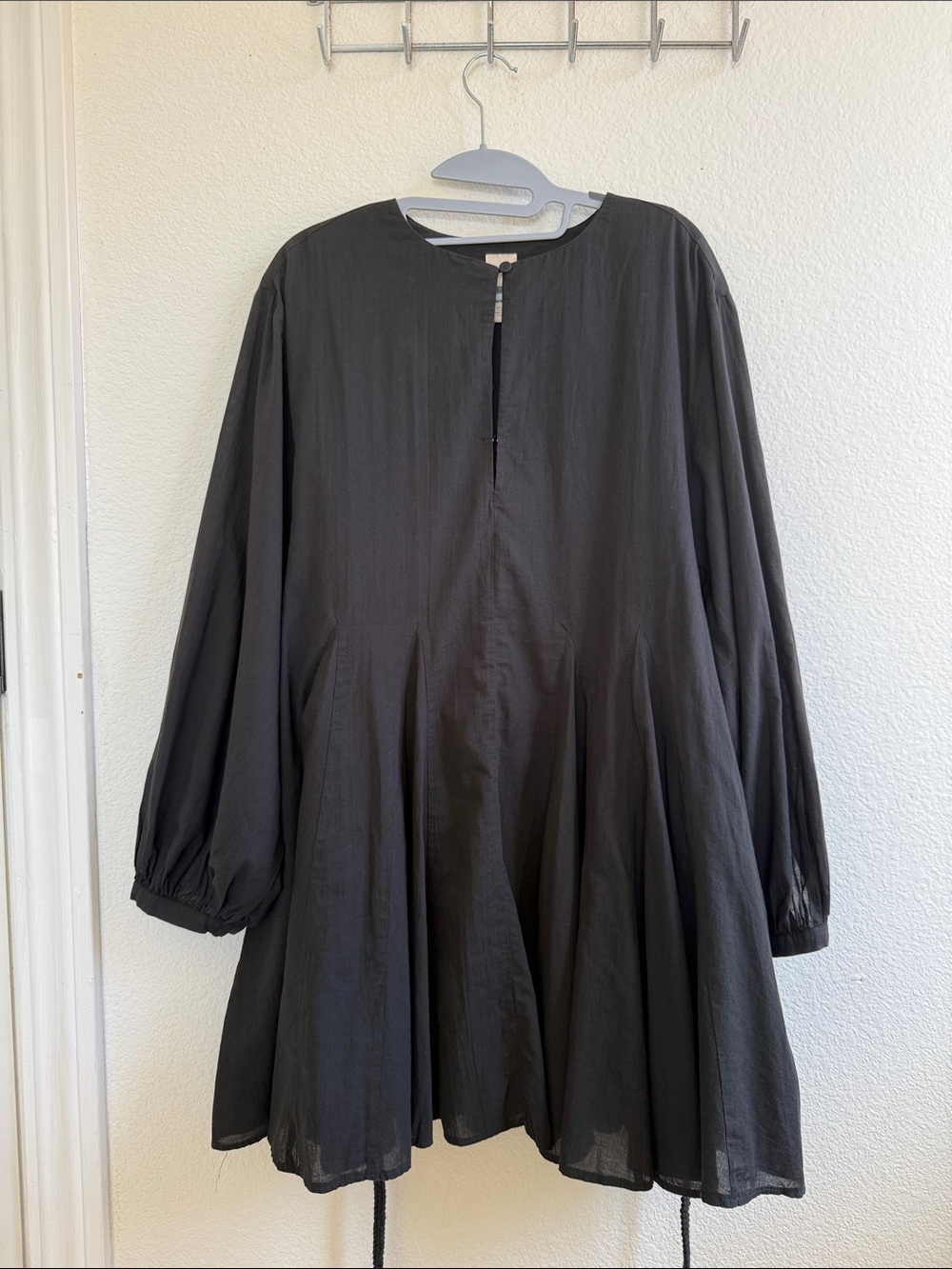 H&M Black Long-Sleeve Pleated Swing Tunic Dress